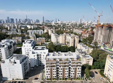 מעפילי אגוז 32