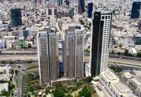 תמונות Upper House