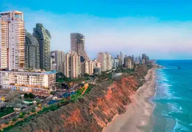 תמונות The Blue Cliff