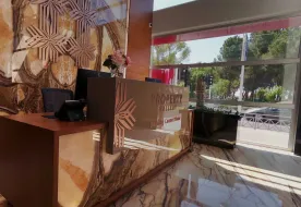 תמונות Glastonos Business Center
